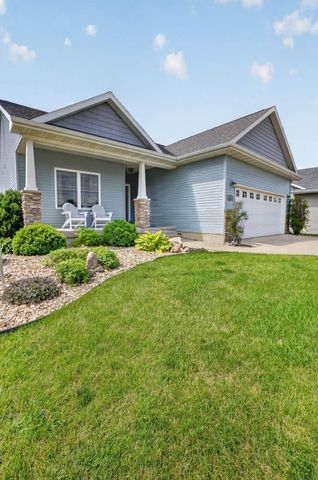 4208 Harvest Lane, Cedar Falls, IA 50613