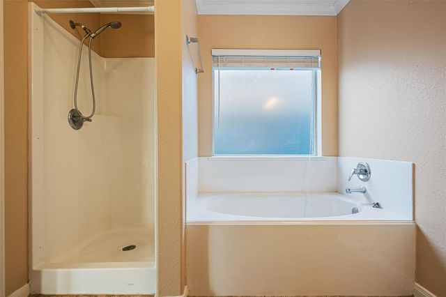 2813 32nd Avenue N, Texas City, TX 77590