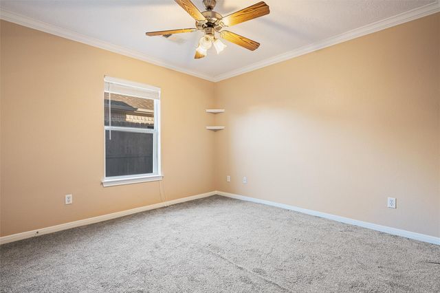 2813 32nd Avenue N, Texas City, TX 77590