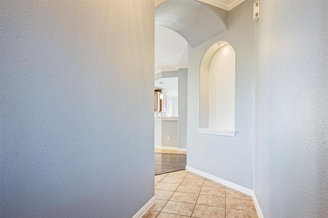 2813 32nd Avenue N, Texas City, TX 77590