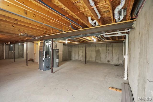 2124 Providence Park Lane, Herculaneum, MO 63048