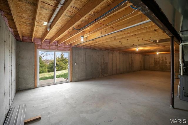 2124 Providence Park Lane, Herculaneum, MO 63048