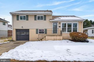 1016 SWARTHMORE RD, New Cumberland, PA 17070