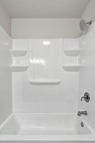 2917 ROSEWOOD Ave, Spokane, WA 99208