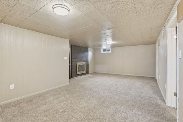 2917 ROSEWOOD Ave, Spokane, WA 99208