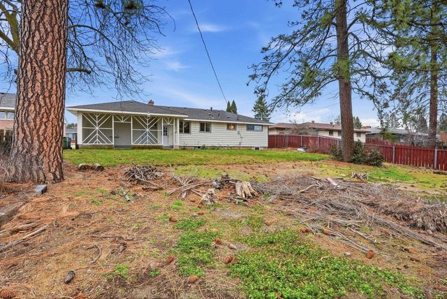 2917 ROSEWOOD Ave, Spokane, WA 99208