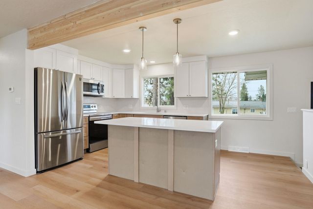 2917 ROSEWOOD Ave, Spokane, WA 99208