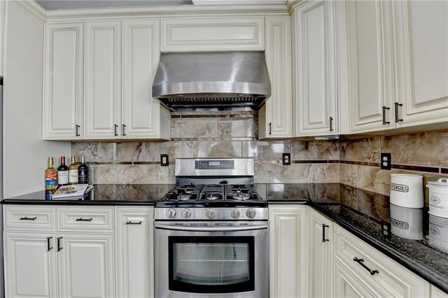 2470 Gramercy Park Circle, Duluth, GA 30097