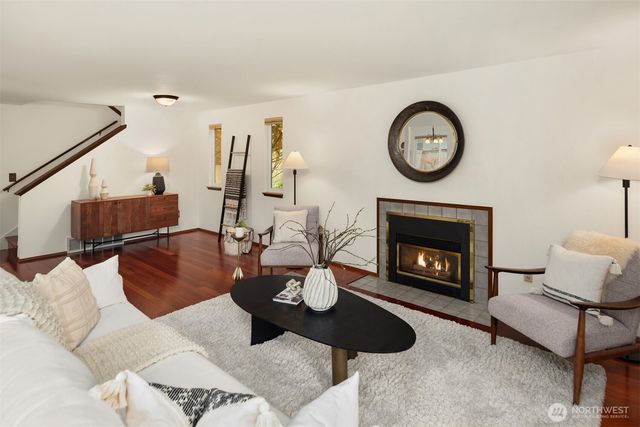 20029 99th Court NE, Bothell, WA 98011