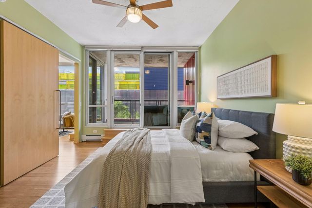 901 S 2nd Street 207, Minneapolis, MN 55415
