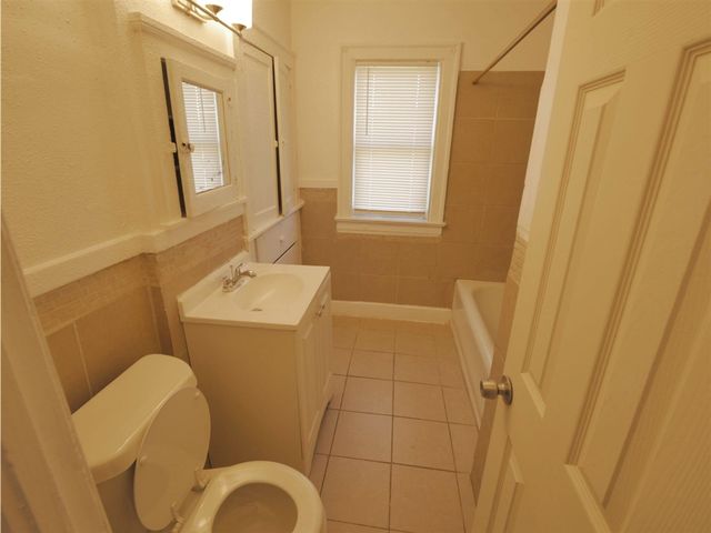 13691 Park Grove Street, Detroit, MI 48205