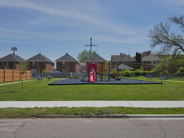 13691 Park Grove Street, Detroit, MI 48205
