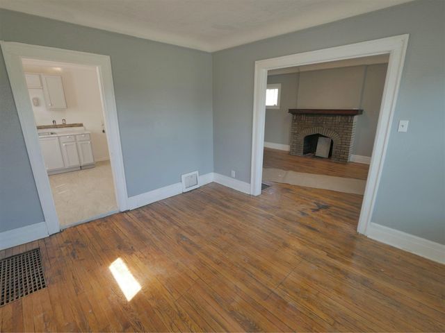 13691 Park Grove Street, Detroit, MI 48205