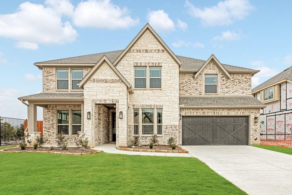 1134 Cardinal Drive, Midlothian, TX 76065