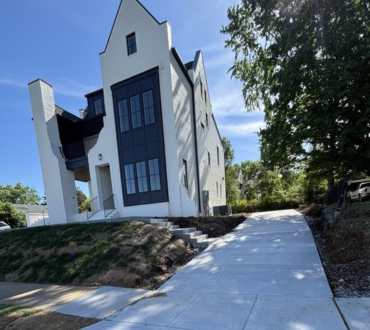 152 Ralston Ln, Franklin, TN 37064