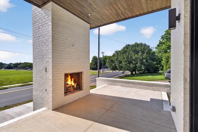 152 Ralston Ln, Franklin, TN 37064