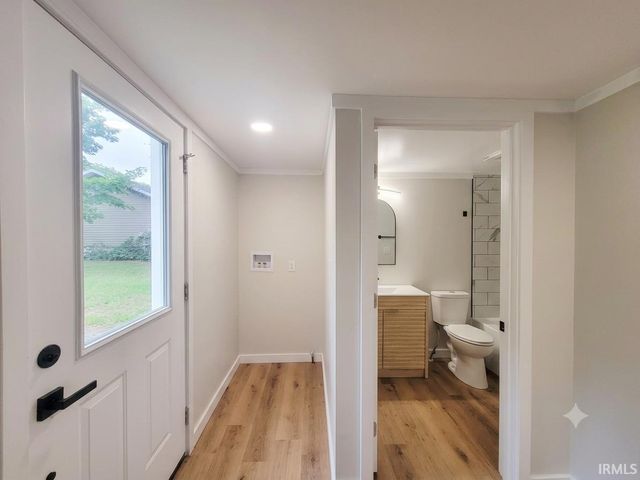 745 E 18th Street, Mishawaka, IN 46544