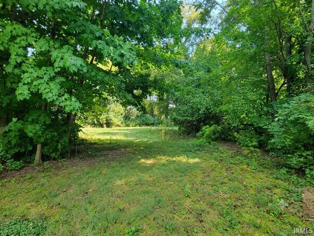 745 E 18th Street, Mishawaka, IN 46544