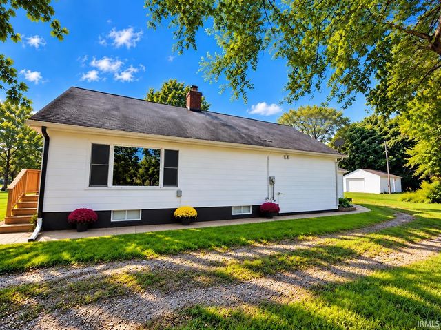 745 E 18th Street, Mishawaka, IN 46544