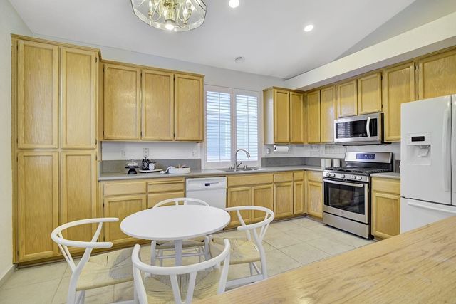 106 Triana Way, San Ramon, CA 94583