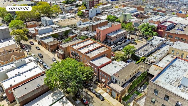 35-30 10TH Street, New York City, NY 11106