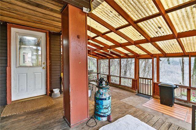 422 Highland Ave, Wilkins Twp, PA 15145