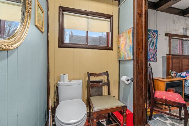 422 Highland Ave, Wilkins Twp, PA 15145