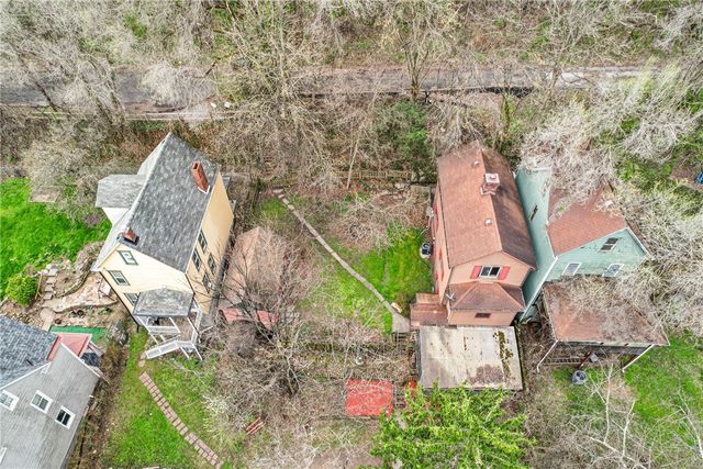 422 Highland Ave, Wilkins Twp, PA 15145