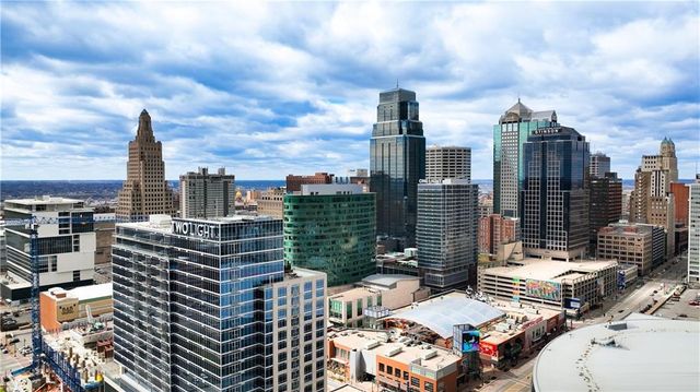 600 E 8th Street 4F, Kansas City, MO 64106