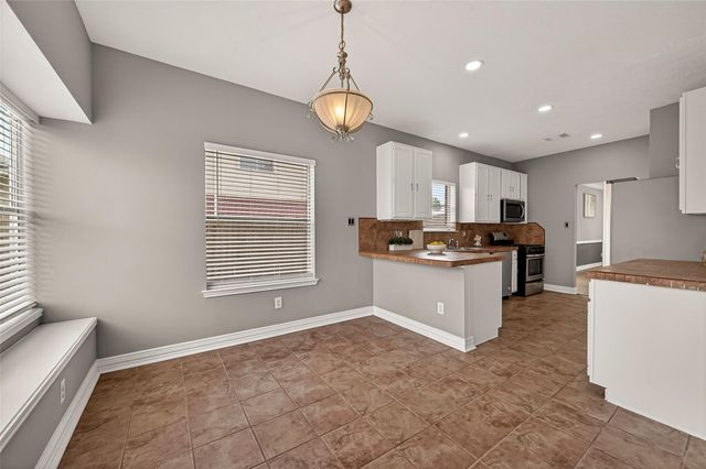 1806 Coretta Court, Fresno, TX 77545