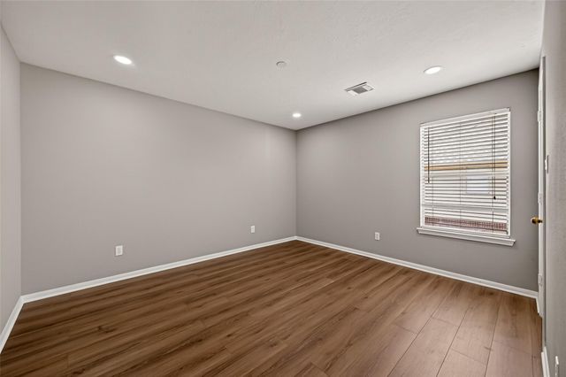 1806 Coretta Court, Fresno, TX 77545