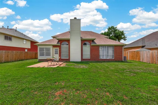 1806 Coretta Court, Fresno, TX 77545