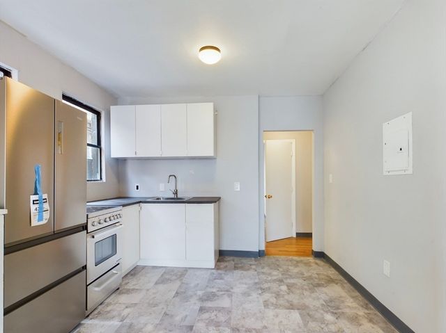6 Parker Hill Ave 2, Boston, MA 02120