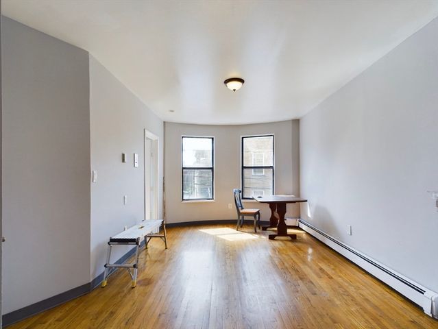 6 Parker Hill Ave 2, Boston, MA 02120