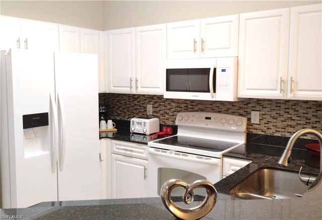 8629 Athena CT, Lehigh Acres, FL 33971
