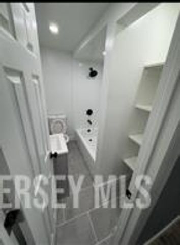 542 Miller Street, Perth Amboy, NJ 08861