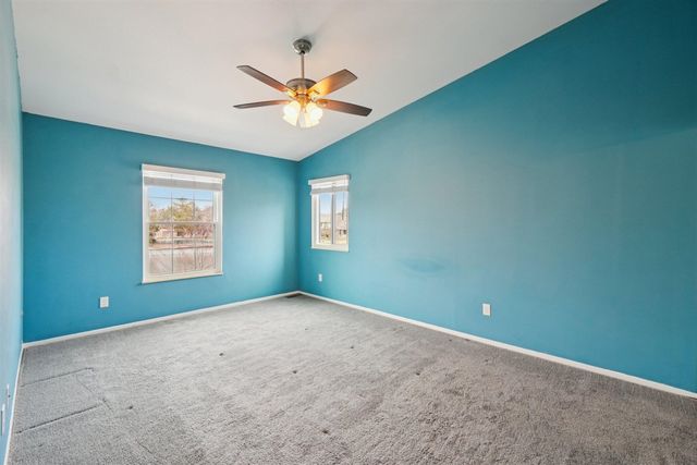 22173 Pondview, Novi, MI 48375