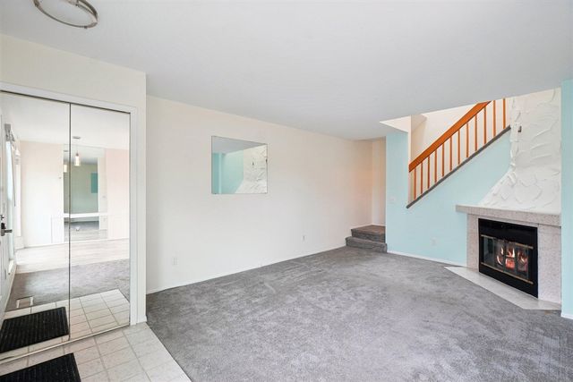 22173 Pondview, Novi, MI 48375