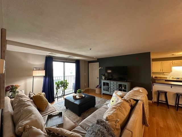 39 Parlin Street 605, Everett, MA 02149