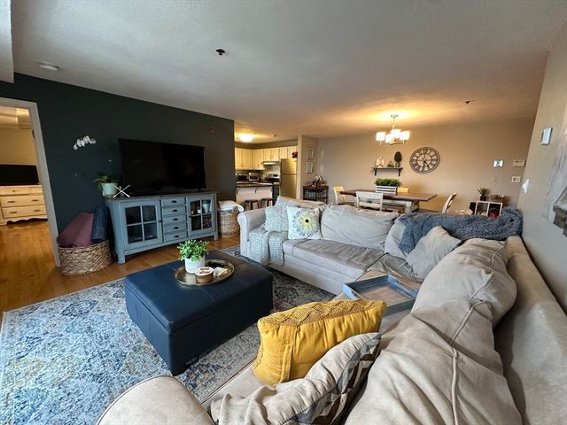 39 Parlin Street 605, Everett, MA 02149