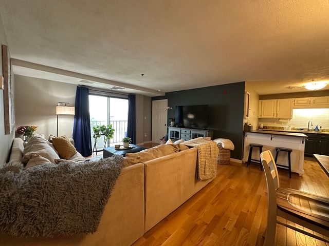 39 Parlin Street 605, Everett, MA 02149