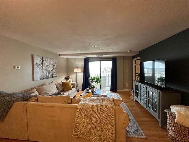 39 Parlin Street 605, Everett, MA 02149