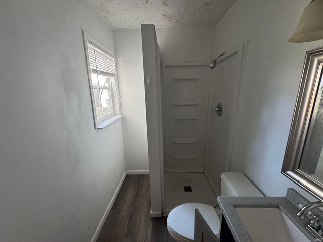 721 Bayard Park Drive, Evansville, IN 47713