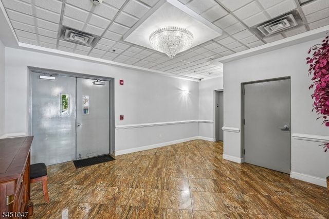 411 Chestnut St 3B, Newark City, NJ 07105