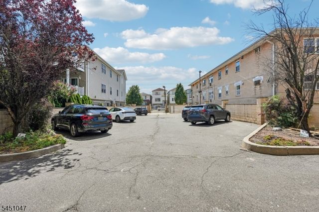 411 Chestnut St 3B, Newark City, NJ 07105