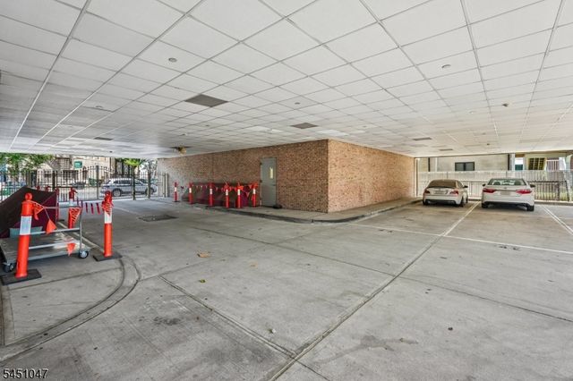 411 Chestnut St 3B, Newark City, NJ 07105
