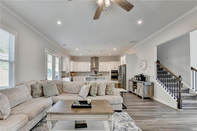 524 Mason Knoll Drive, Canton, GA 30115