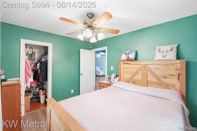 201 S Mapleleaf Road, Lapeer, MI 48446