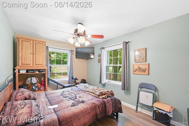 201 S Mapleleaf Road, Lapeer, MI 48446
