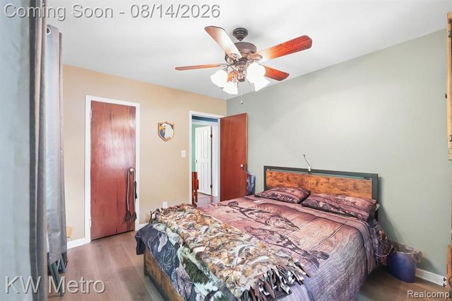 201 S Mapleleaf Road, Lapeer, MI 48446